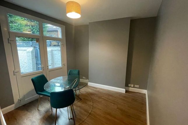 40, Leyspring Road, Leytonstone photo 4