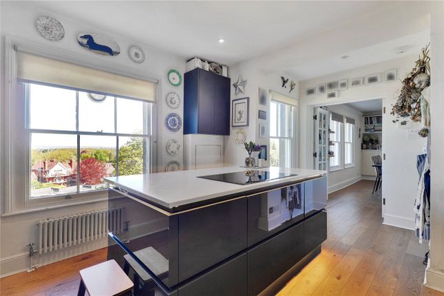 The Second Floor Flat, 73, Mount Ephraim, Kent photo 3