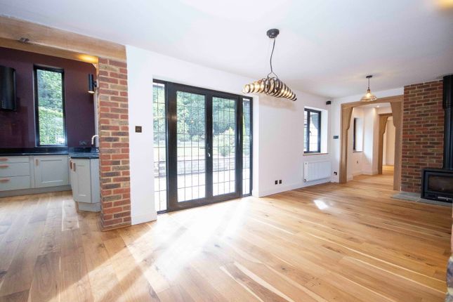 Homefield Road, Rickmansworth photo 3
