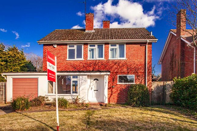 Thumbnail Detached house for sale in 5 Lycroft Close, Goring On Thames
