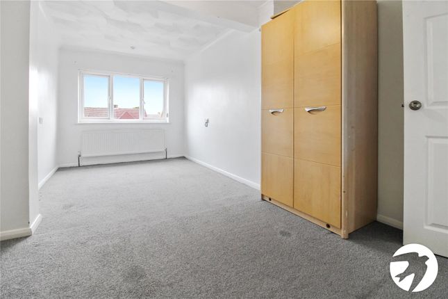 45, Whinfell Way, Kent photo 5