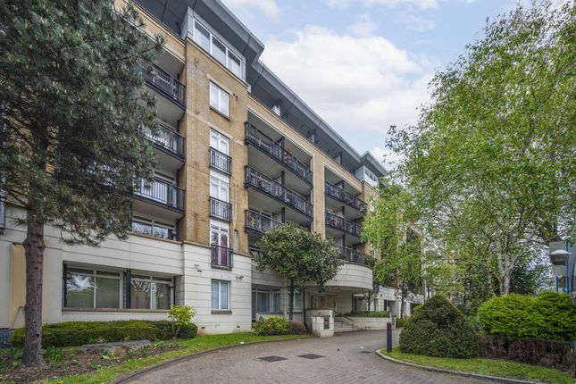 Thumbnail Flat to rent in Claremont Heights, Angel, London
