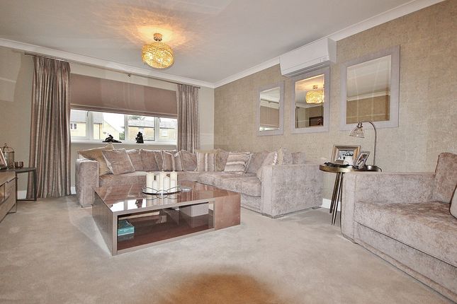 Curbridge Road, Witney photo 2