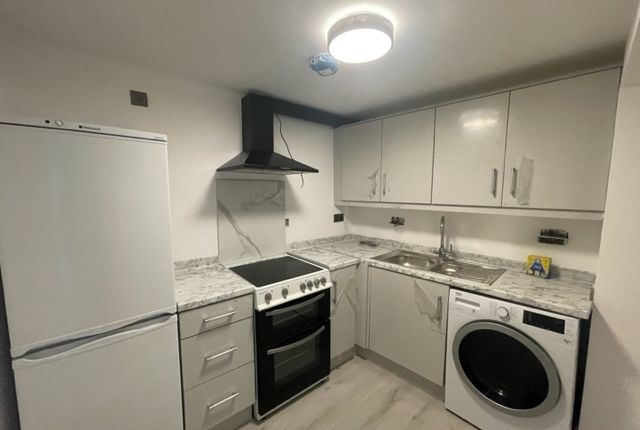 18b, KIDDERMINSTER photo 3