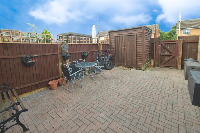 10, Railway View, Caldicot photo 4