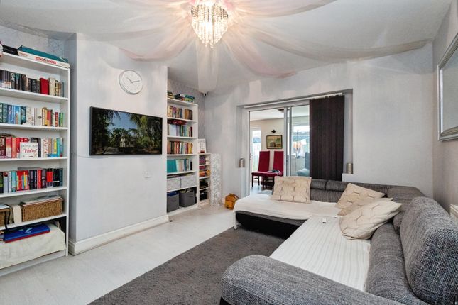 49, Bradley Green Road, Greater Manchester photo 4