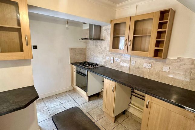 18, Merryhill Crescent, Hereford photo 5
