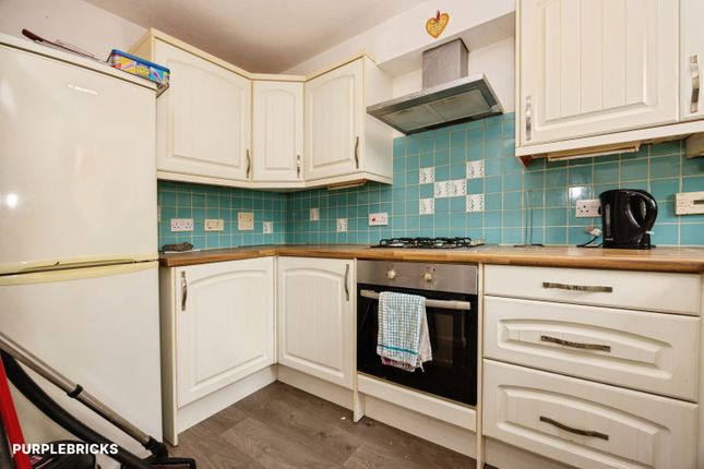 5, Wellington Place, Ash Vale photo 3