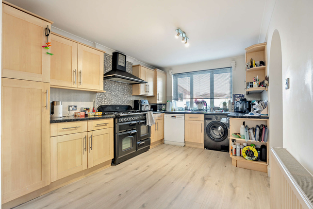 3, Grassmere Avenue, Telscombe Cliffs photo 3