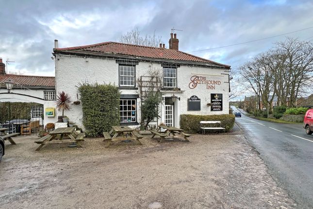 Thumbnail Pub/bar for sale in Hackforth, Bedale