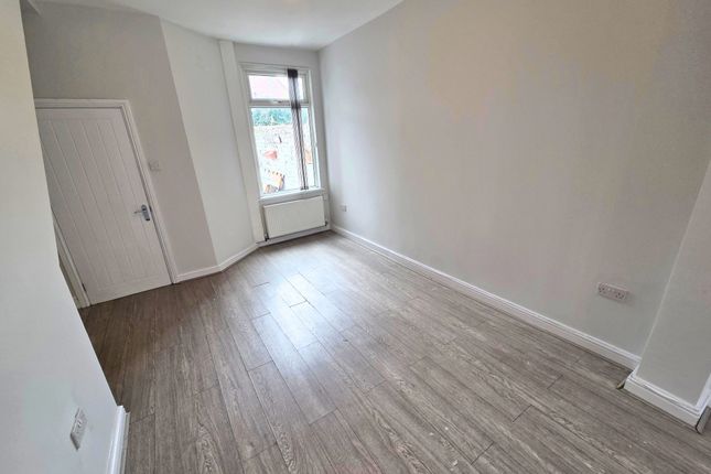 6 Gifford Street, Middlesbrough photo 4