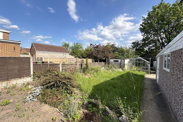 28, Chiltern Drive, Ackworth photo 3