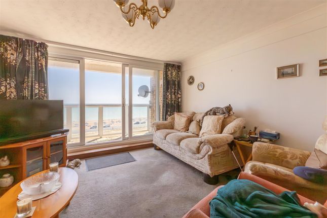 22 Ashtead Towers, Sutton Place, Bexhill-On-Sea photo 3