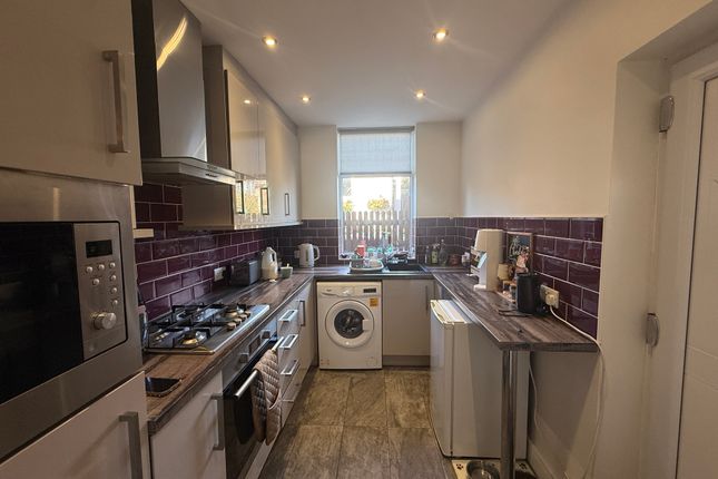 62, Rotherham photo 2
