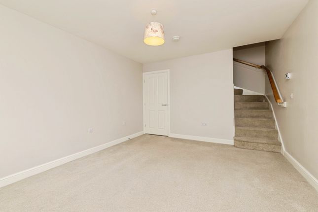 14, Vickers Close, Darlington photo 4