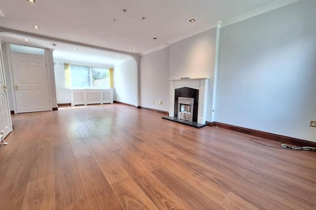 86, Lowfield Road, Reading photo 2