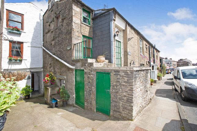 Thumbnail Terraced house for sale in Town Head, Hawes