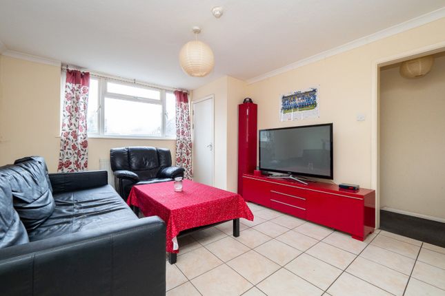 Thumbnail Terraced house for sale in Gloucester Gardens, Sutton