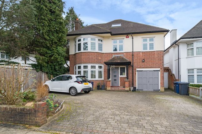 Thumbnail Detached house for sale in Russell Grove, London
