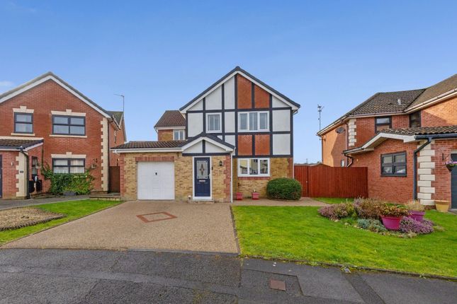 4-bed house on 21 Heol Glan Elai, Pontyclun, £465,000