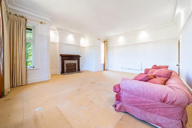 Flat 2 Adam House, Clumber Road East, Nottingham photo 4