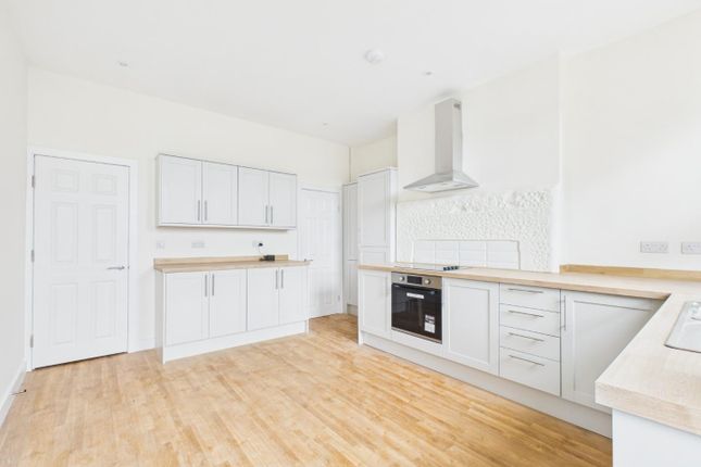5, Roseberry Street, Keighley photo 5