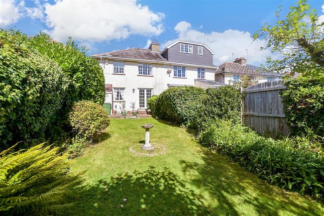 Grange Road Saltwood, Hythe photo 3