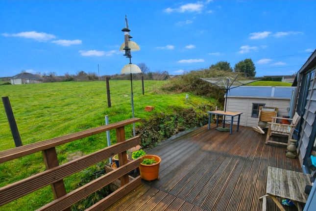 2 Meadow View, ., Plymouth photo 4