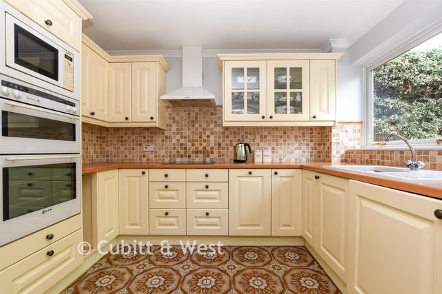 36, Burnham Drive, Reigate photo 4