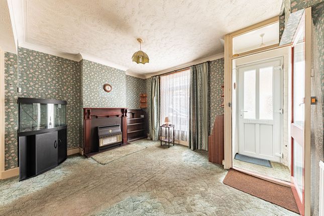 5 Kingsnorth Road, Faversham photo 2