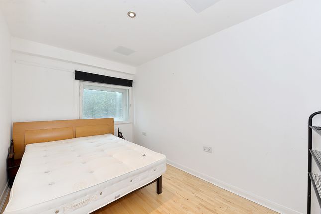 Atwood House, Hammersmith and Fulham photo 5