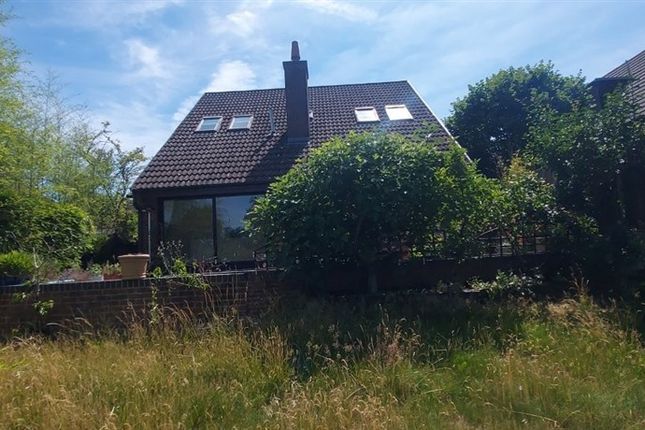 22, Downe Avenue, SEVENOAKS photo 2