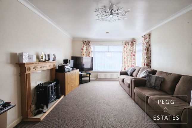 5 Charles Road, Kingskerswell, Newton Abbot photo 2