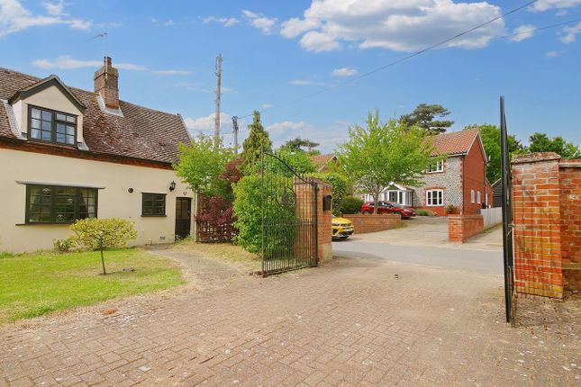 Cottage for sale in Nacton Road, Levington, Ipswich