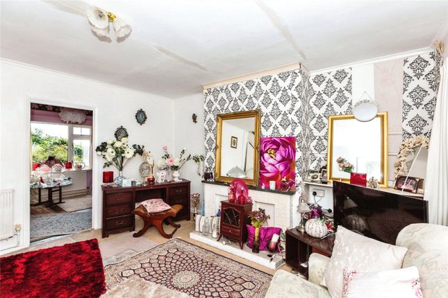 42, Beaconsfield Way, Swansea photo 4