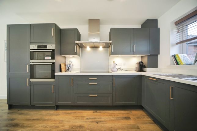 7, Castell Road, STOWMARKET photo 4