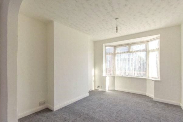 14, Sheppard Road, Doncaster photo 4
