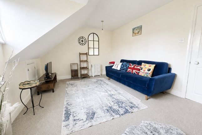 18a, Wadhurst photo 2