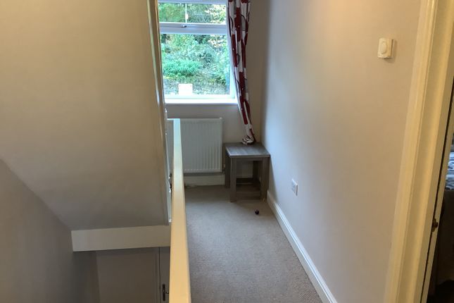 Victoria Street, Cullingworth photo 5