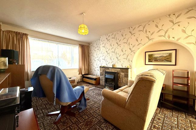 8, Worcester Avenue, Preston photo 4