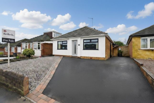2-bed bungalow on 33 The Knoll, Dronfield, £325,000