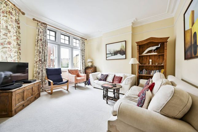 Thumbnail Flat for sale in New Kings Road, Parsons Green, London