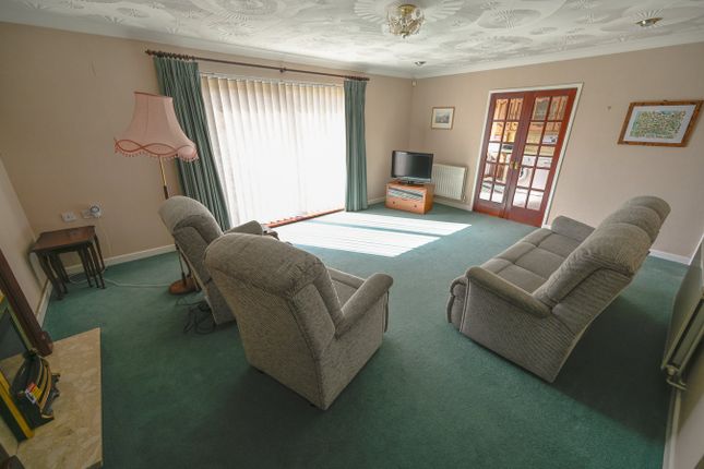 52, Merley Lane, Wimborne photo 2