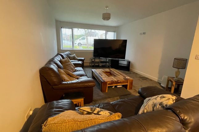 5, Blagdon Close, Weston Super Mare photo 2