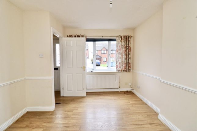 11, Waite Close, Pocklington photo 2