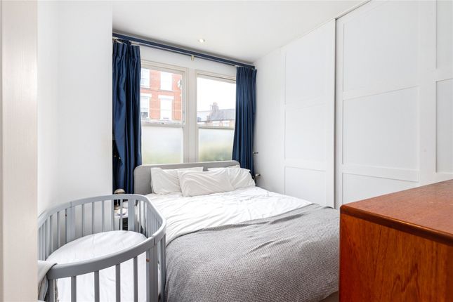138, Balvernie Grove, London photo 5