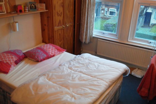 Red Door Lets Ls6 Letting Agents Zoopla