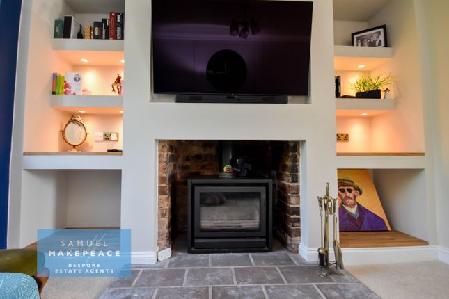 2 Trinity Place, Bucknall, Stoke-on-Trent photo 3