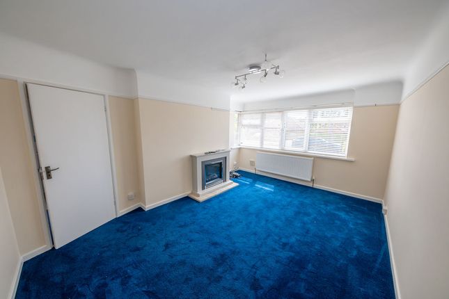 18, Shillinglee, Waterlooville photo 4