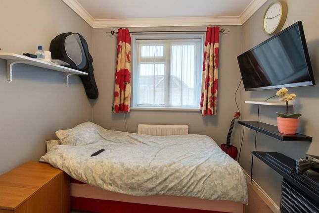 440, Kenton Road, Harrow photo 4